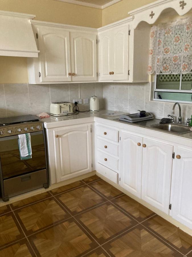 Stunning 2-Bed Apartment In Grand Roy Grenada Mount Nesbit Kültér fotó